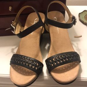 Chinese Laundry Wedges